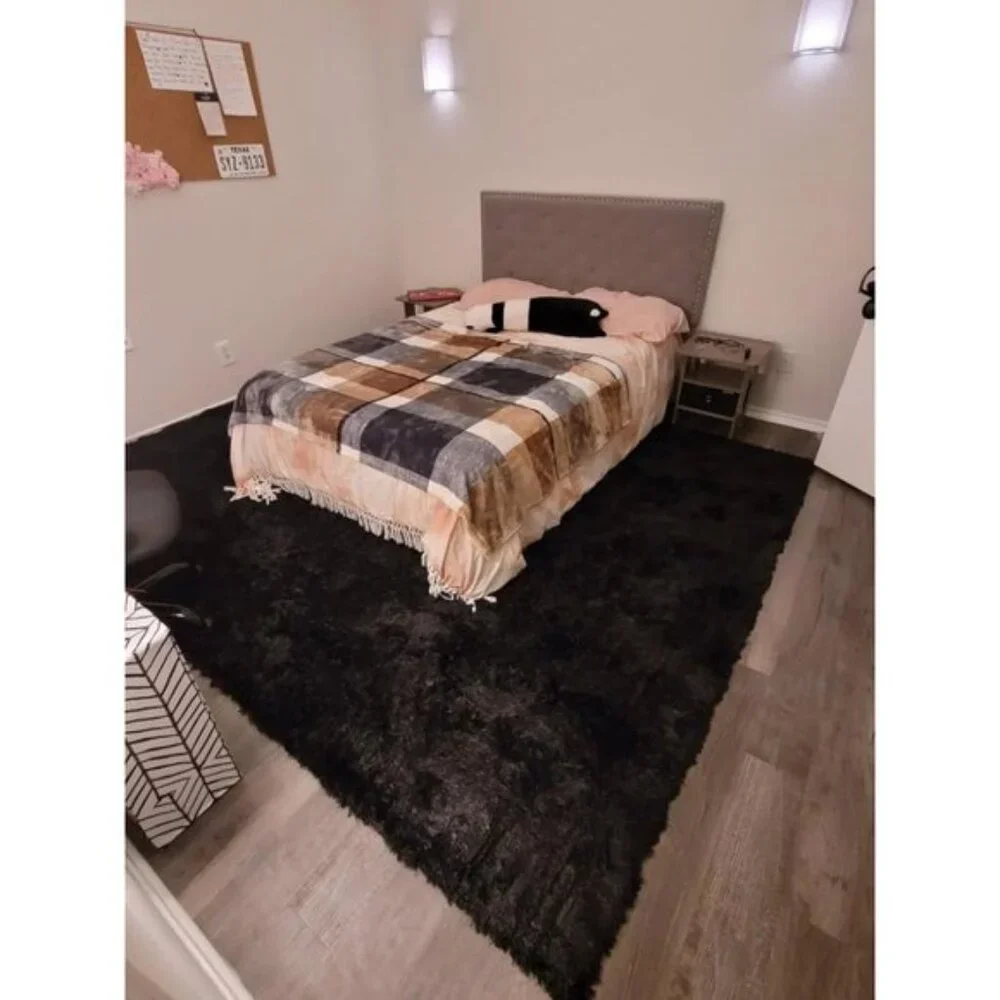 New 8x10 Black Shaggy Area Rug, Soft Washable Plush Carpet for Home & Room Decor